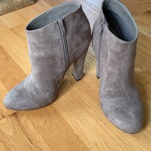 Women’s nude suede booties, size 7.5m.
